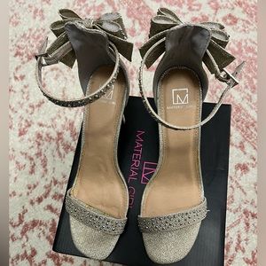 Material Girl sz 10 special occasion heels sz 10 like new